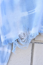 Load image into Gallery viewer, COVER UP (w L)
