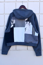 Load image into Gallery viewer, SHARE THE WEALTH (w XL)
