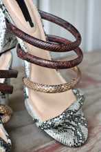 Load image into Gallery viewer, Snakeskin Mule Heel
